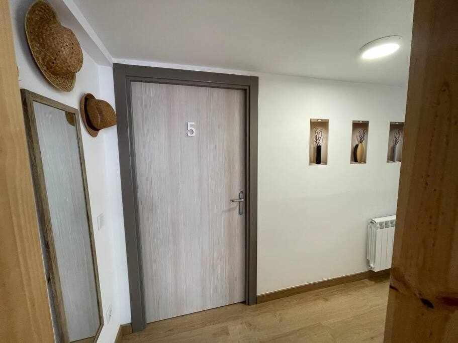 לאון Oak Palace Oakplacescom מראה חיצוני תמונה
