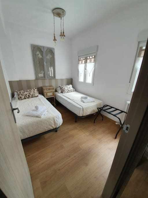 לאון Oak Palace Oakplacescom מראה חיצוני תמונה